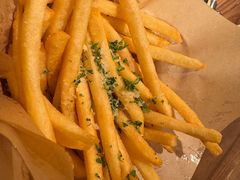 -玛格萝妮比萨屋(陆家浜路店)