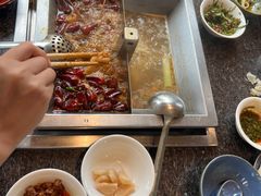 -皇城老妈·大连海鲜火锅(港湾店)