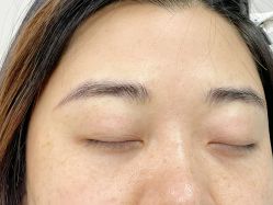 -一个差评成就的纹眉店
