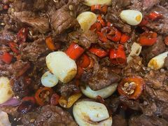 铁板牛肉-昱龙大盆牛蛙馆(三兴街总店)