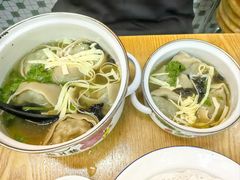 柴爿荠菜鲜肉馄饨-柴爿巷·香酥鸡&馄饨(复兴中路店)