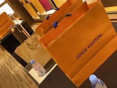 -LV路易威登(贵和购物中心店)