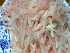 -老天桥酱肉烧饼夹肘子(天桥店)