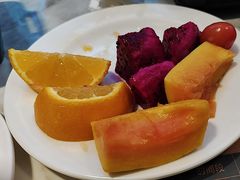 -金马门国际美食百汇(珞喻路店)