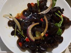 -小鱼小牛(世欧广场店)