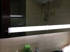 -寓米精品公寓(普君北路地铁站店)