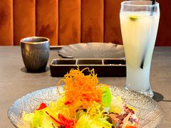 -铭牛烧肉·和牛海鲜自助(高新月牙湖店)
