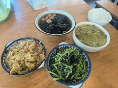 -郭巨人农家食堂(南部商务区店)