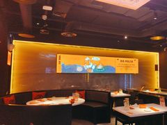 -鸣记脆皮烤鱼·海鲜烤鱼(三八广场店)