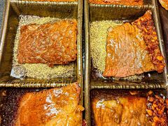 -铭牛烧肉·和牛海鲜自助(高新月牙湖店)