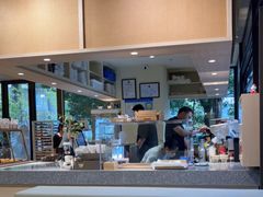 -Dough&Joe团憩(瑞虹天地月亮湾店)