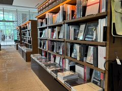 -茑屋书店(天目里店)