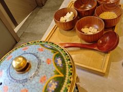 -沪上名羊天下•烤羊腿•东北烧烤•小龙虾(浦东直营总店)