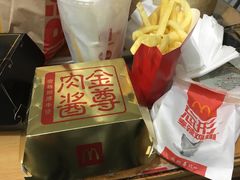 -麦当劳(百联西郊购物中心店)