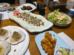 -青瓦餐厅·生鱼片·韩园烤肉(西塔店)