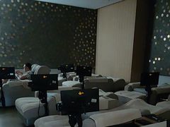 -裕龙汤泉