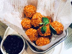 老北京干炸丸子-小大董·烤鸭(观景餐厅·南京西路店)