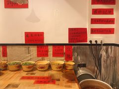 -柳州肥姨妈大骨螺蛳粉(江宁万达店)