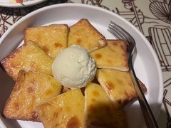 -西湖书堤(平湖八佰伴店)