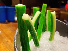 冰镇小黄瓜-胡桃里音乐酒馆(白云五号T5 MALL店)