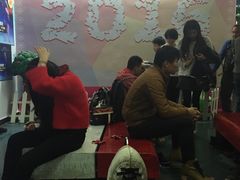 -正佳冰河湾真冰滑冰场