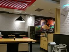 -阿香米线(余姚五彩城店)