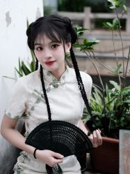 -一揽芳华汉服旗袍体验馆(拙政园店)