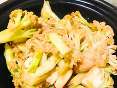 虾酱有机花菜-俏江南(中山路先天下广场店)