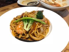 -桉树林A coffee 森林餐厅(三圣乡店)