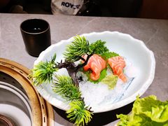 三文鱼（5切）-花时·炭火烧肉(东百中心A馆店)