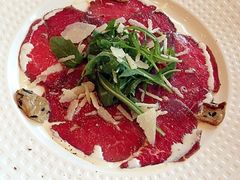 iphone_upload_pic-香格里拉鱼跃地中海西餐厅·牛排披萨