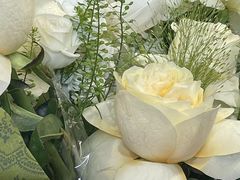 -亭亭鲜花店(中山北路店)