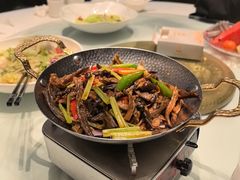 -威尔·佳宴创意陕菜融合菜(老城根红庙坡地铁站店)