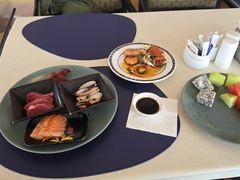 -古井假日酒店金桂冠旋转自助餐厅(长江东路店)
