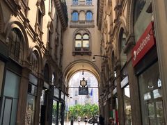 -埃马努埃莱二世拱廊