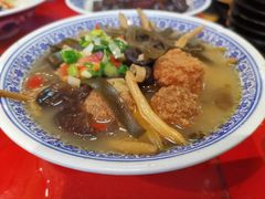 -蓝田九大碗民俗食府(蓝田店)