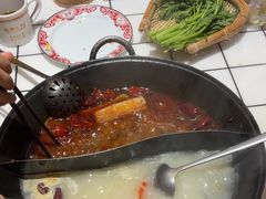 -伍师兄市井火锅(东部星悦天地店)