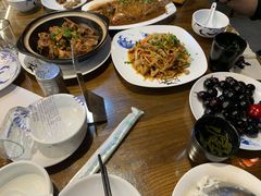 -缘来聚·徽菜名店(黄山宏村店)