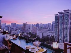 -萨芭蒂高空花园餐酒吧