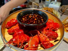 -巴厘龙虾·榜首油焖大虾(音乐学院·沿江酒馆店)