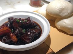 酒酿馒头红烧肉-佬肥猫·浙江乡村菜(国华广场店)