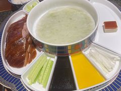 -真地道京味府·鲜橙烤鸭·北京菜(朝外大街东大桥店)