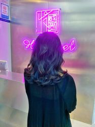 -Feel 羽毛接发