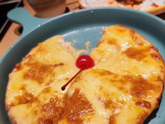 榴莲披萨-街角等你.大连海鲜烧烤.经典铁板海鲜串(西安路店)