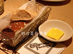 餐前面包-The Cheesecake Factory 芝乐坊餐厅(王府中環店)