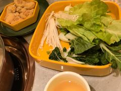 -润园四季椰子鸡火锅(卓越INTOWN店)
