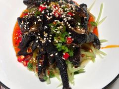 鲜椒乌鸡脚-绿茶餐厅(成都太古里店)