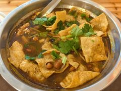 -柳州肥姨妈大骨螺蛳粉(老闵行店)