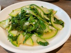 云南山野瓜炒枸杞苗-小喜客·云南特色菜(纳西庭院店)