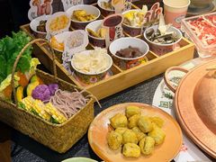 -菌自由丨野生菌火锅特色庭院餐厅(丽江古城店)